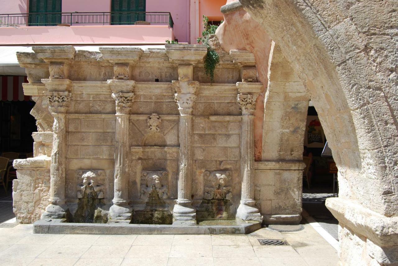 Myron Suite Old Town Réthymnon Extérieur photo